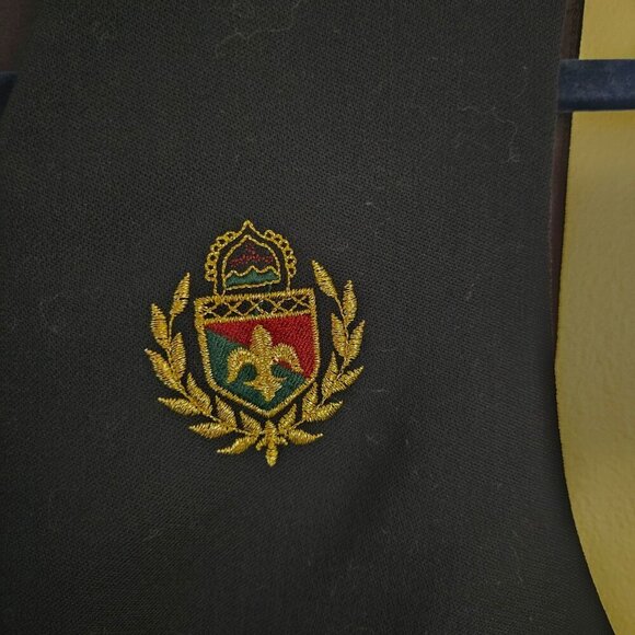 Liz Claiborne Vintage Navy Wool Embroidered Crests Gold Button Vest Size 10 - Picture 3 of 6